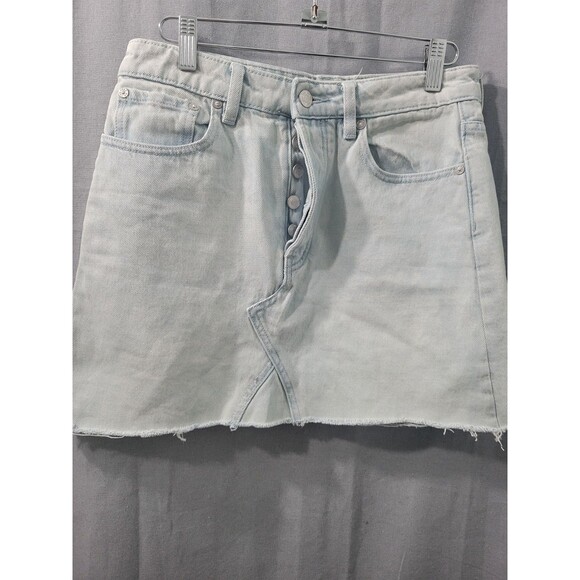 Free People  women’s Denim Mini Skirt Size 26 - Picture 3 of 9